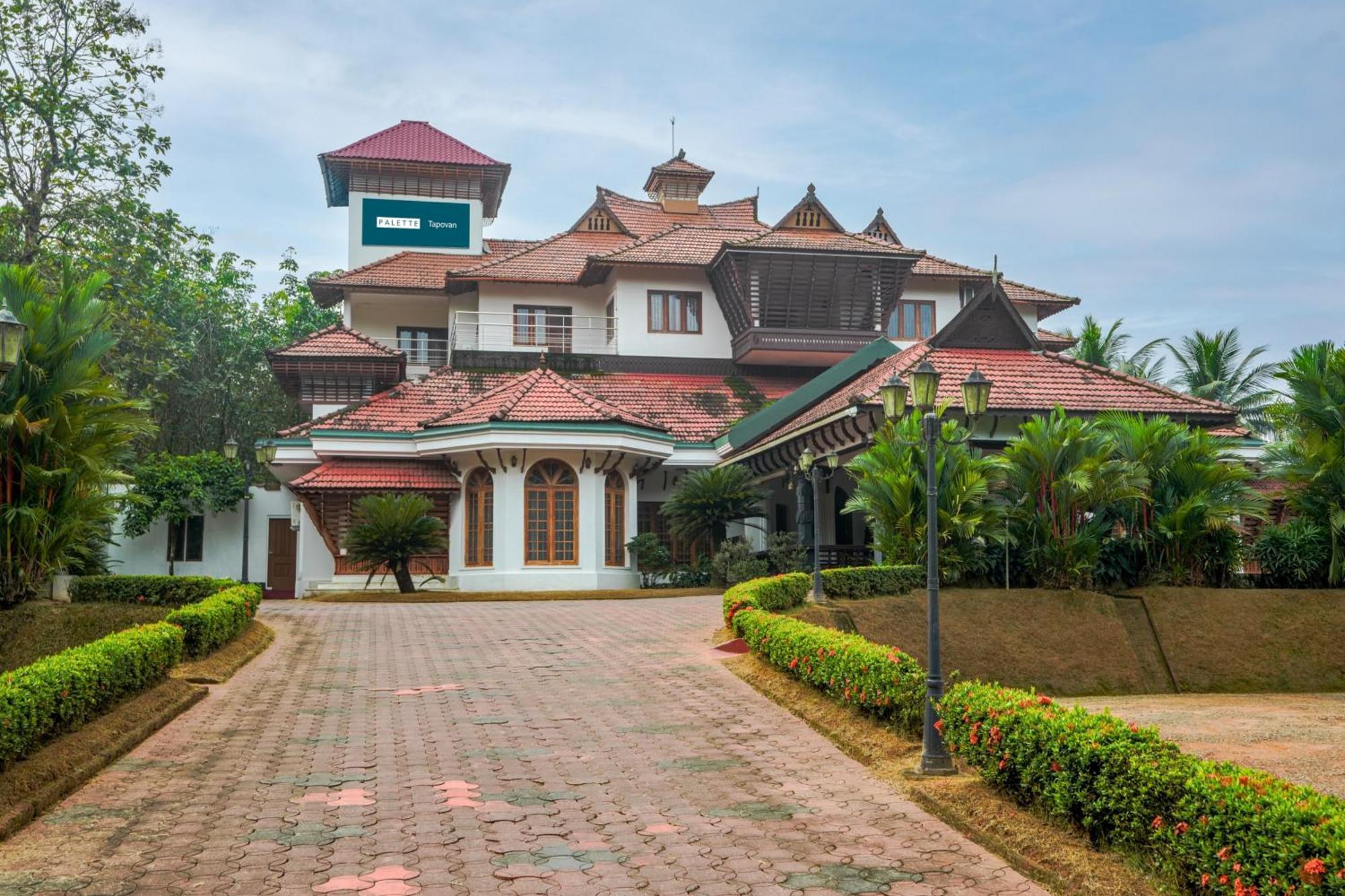 Palette Resorts- Tapovan Green County Thattakād Exteriör bild