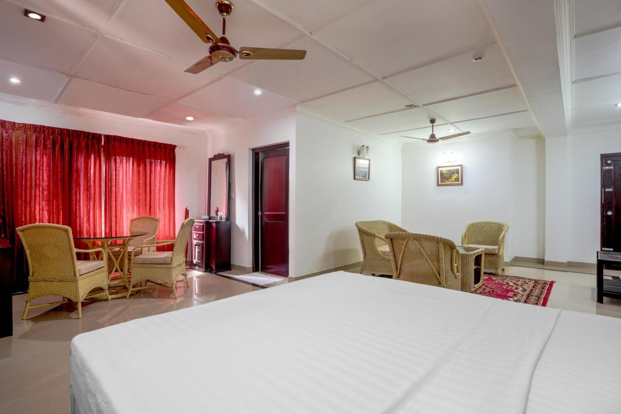 Palette Resorts- Tapovan Green County Thattakād Exteriör bild